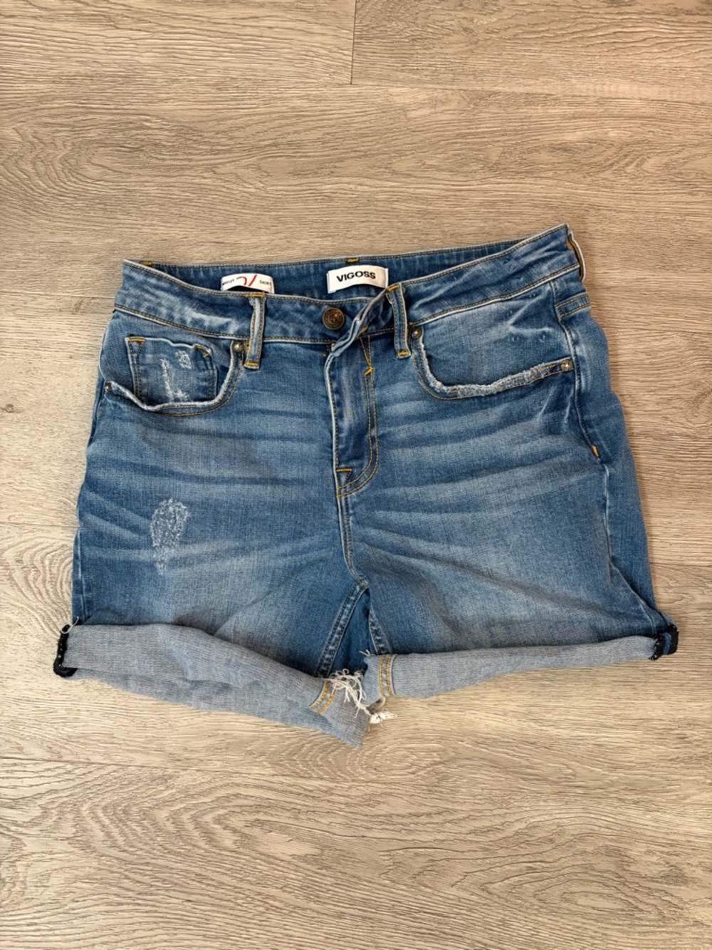 Vigoss Marley Short Blue Jean distressed Denim Roll-Cuff Shorts size 27